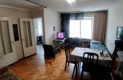 On Komitas,for rent, 1-room apartment.
