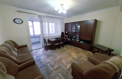 In Bangladesh, B-1 district.3-room apartment for sale