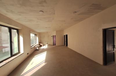 Public space for sale on Kievyan.