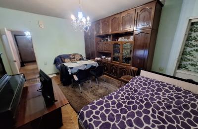 In the 2nd district of Nor Nork, on Gai Avenue, a 2-3 room apartment is for sale
