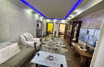Avan Arinj, 3 rooms for sale.