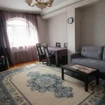 In Avan, for sale, 3-room apartment.