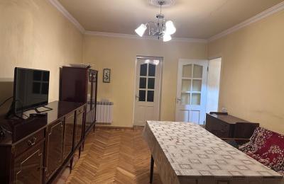 In Zeytun, on Dro Street a 3-room apartment is for sale