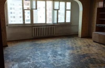 In Bangladesh 4-room apartment for sale