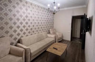 In Ajapnyak 3-room apartment for rent