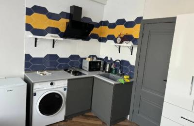 In the center, on Yervand Kochar Street, a 1-room apartment is for sale